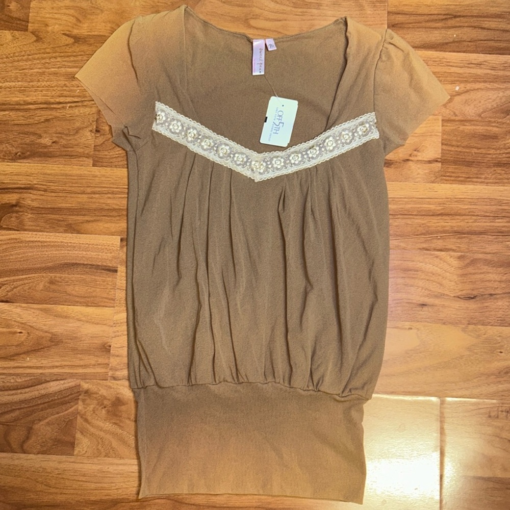 NWT Sweet Pea Ombré Mesh Top